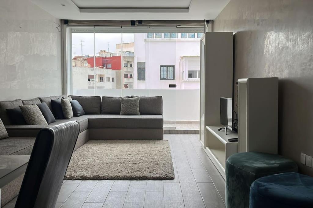 Luxe 2Br Oasis In Tangier Center Lägenhet Exteriör bild